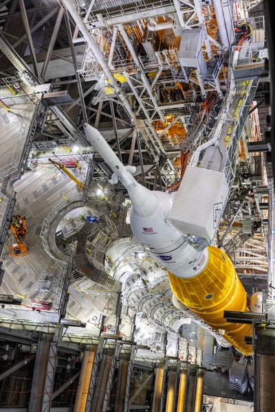 Platforms retracted for launch rollout